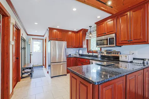 53 Dalton Drive Barnstead NH 03225