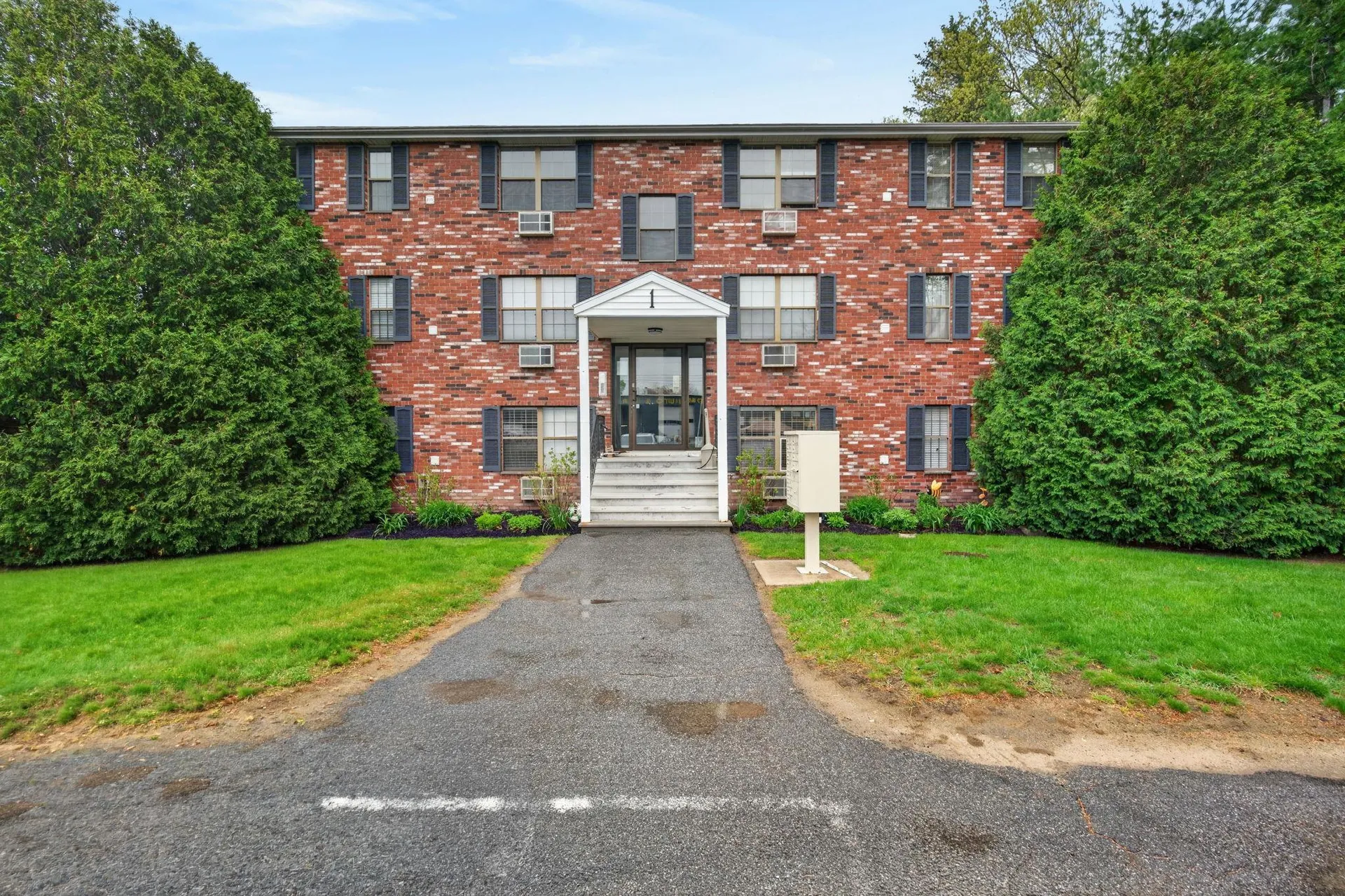 48 Westville Road Plaistow NH 03865