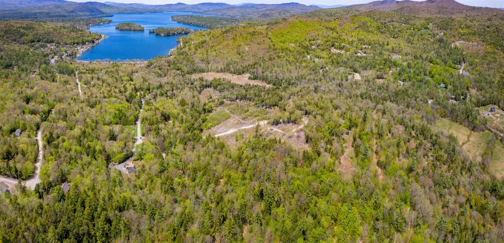 207 Overlook Drive Bristol NH 03222