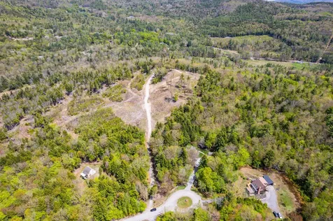 207 Overlook Drive Bristol NH 03222