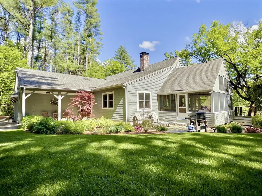 14 Fox Run Road Wilmot NH 03287