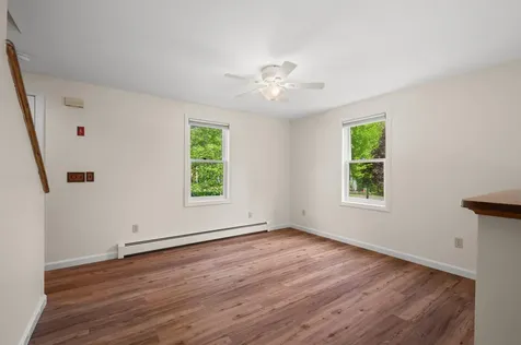 80 Woodlands Drive Epping NH 03042