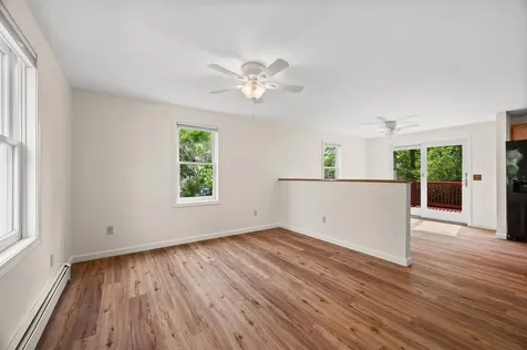 80 Woodlands Drive Epping NH 03042