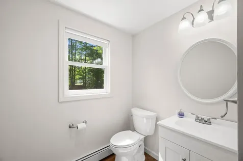 80 Woodlands Drive Epping NH 03042