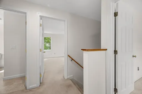 80 Woodlands Drive Epping NH 03042