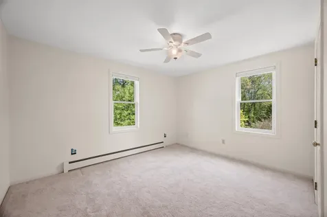 80 Woodlands Drive Epping NH 03042