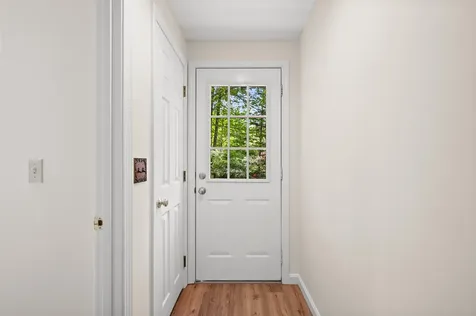 80 Woodlands Drive Epping NH 03042