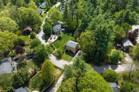 80 Woodlands Drive Epping NH 03042