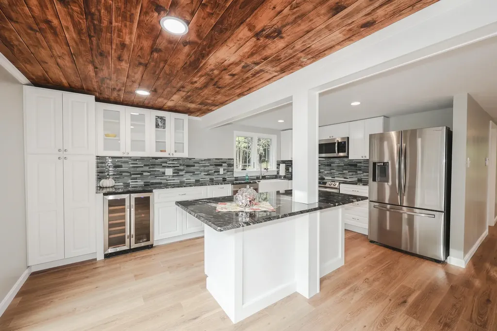 45 Pine Street Newbury NH 03255