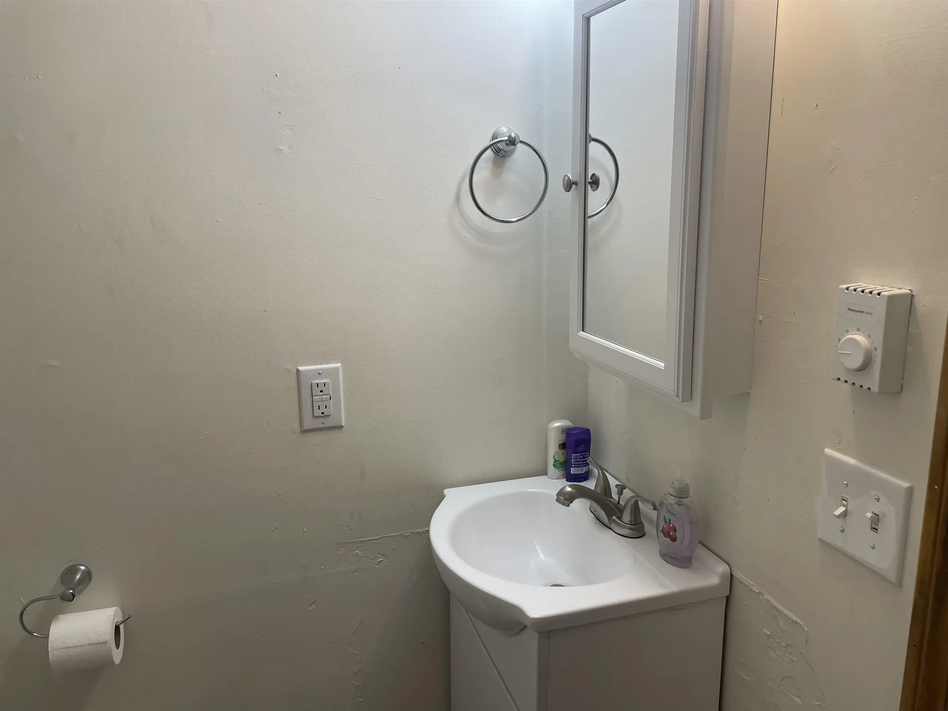 748 Calef Highway Barrington NH 03825