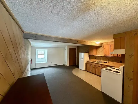 748 Calef Highway Barrington NH 03825