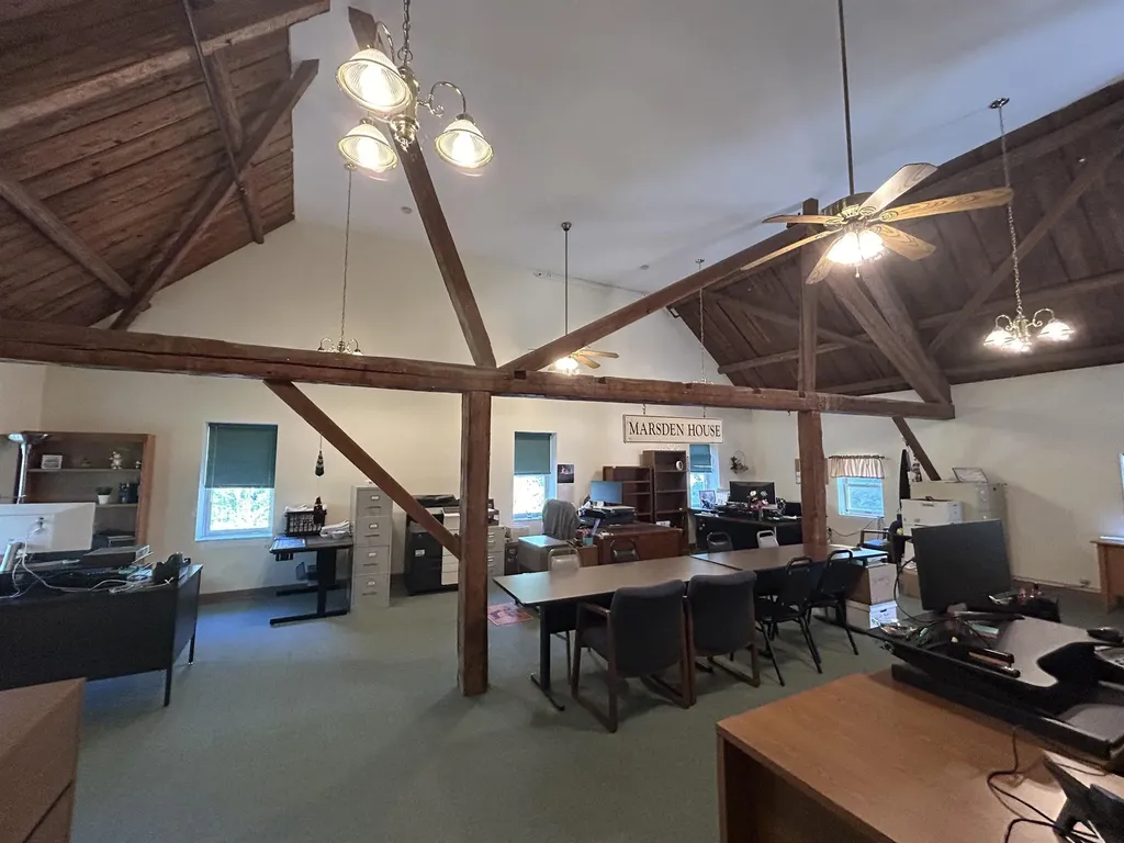 87 Washington Street Conway NH 03818