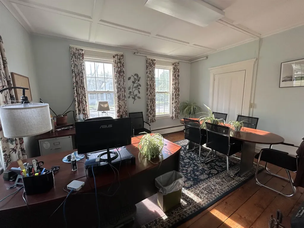 87 Washington Street Conway NH 03818