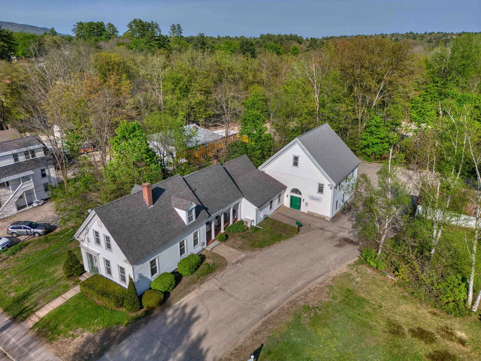 87 Washington Street Conway NH 03818