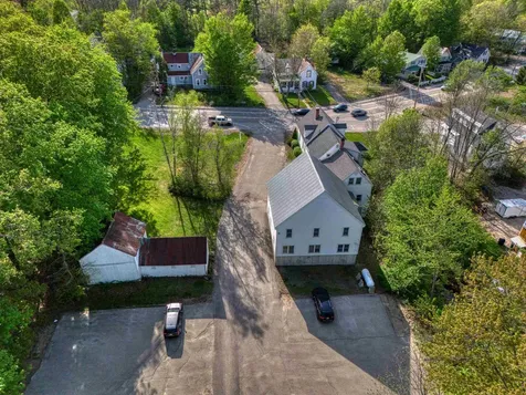 87 Washington Street Conway NH 03818