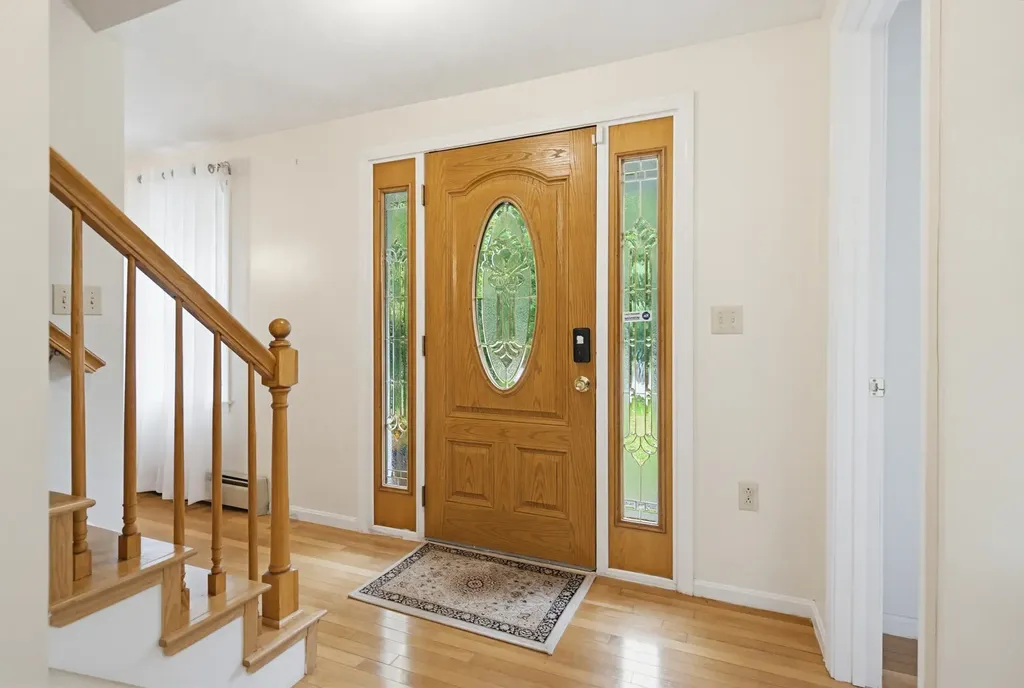 2 Arthur Avenue Hooksett NH 03106