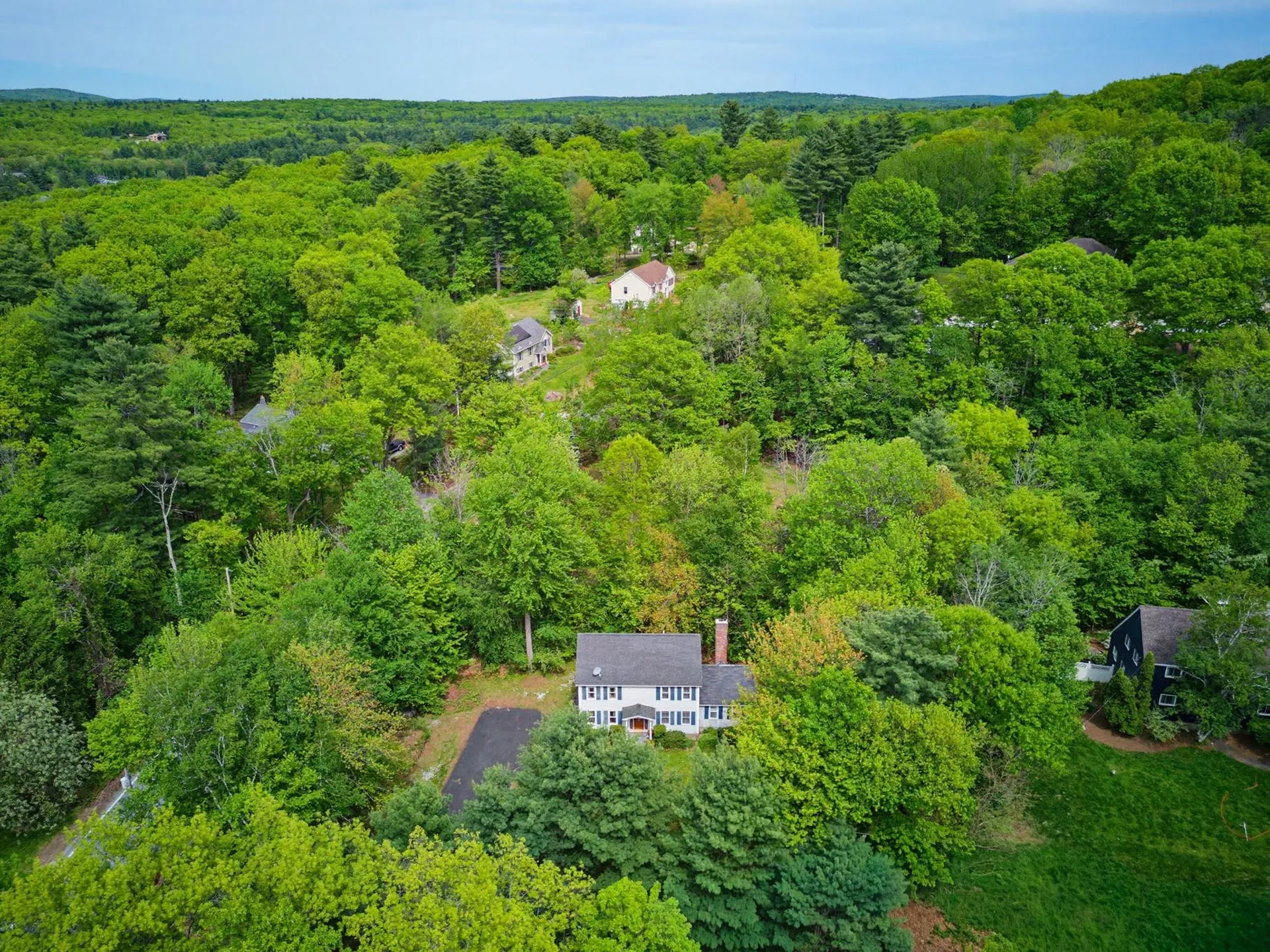 2 Arthur Avenue Hooksett NH 03106