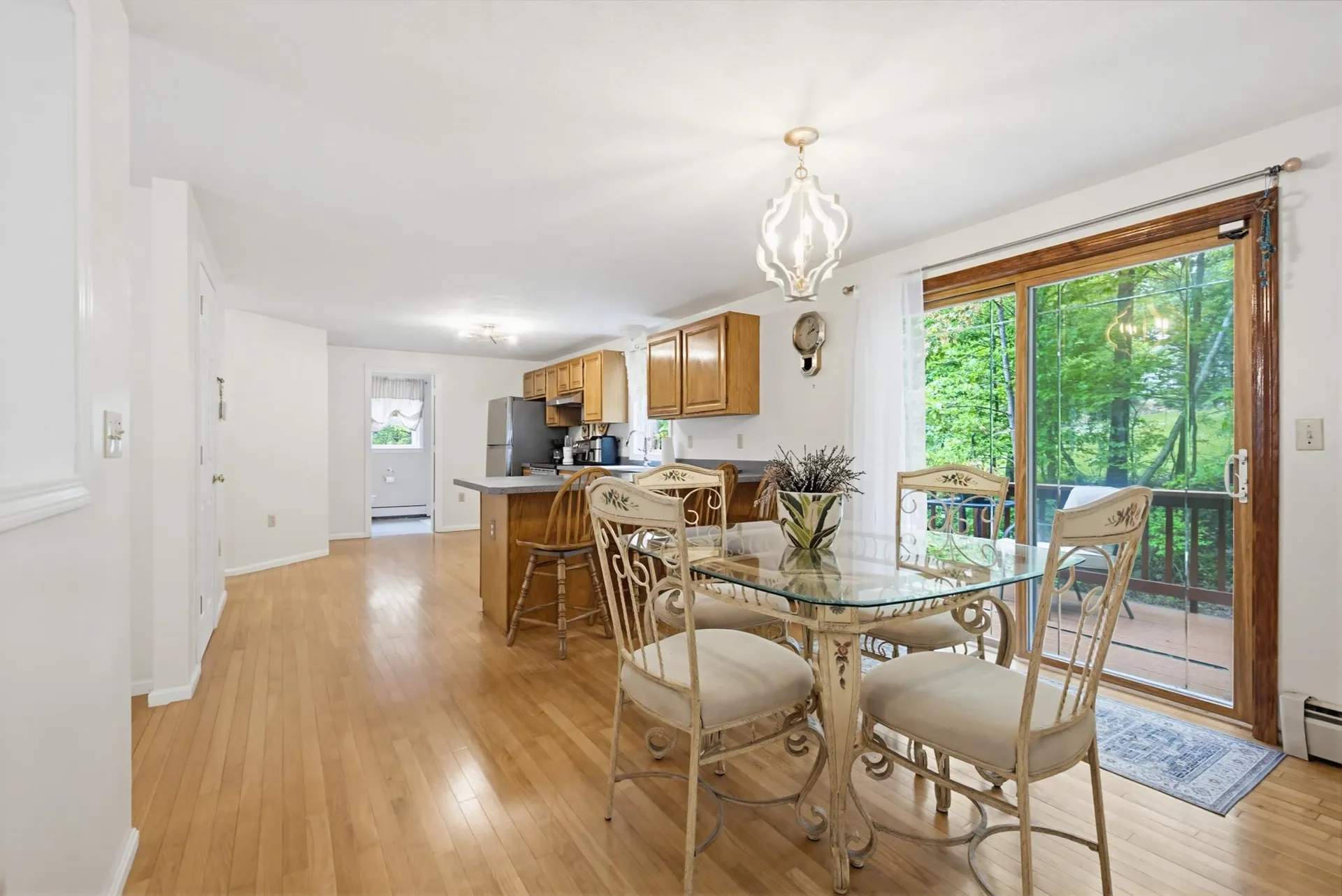 2 Arthur Avenue Hooksett NH 03106
