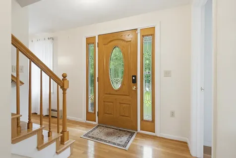 2 Arthur Avenue Hooksett NH 03106