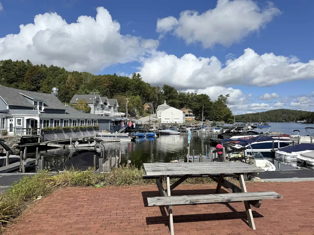 471 Edgemont Road Sunapee NH 03782