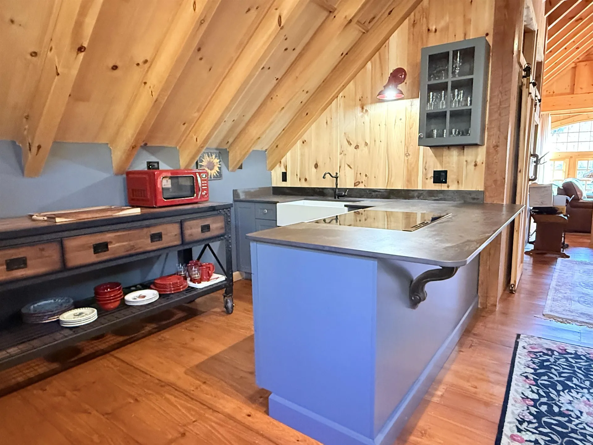 471 Edgemont Road Sunapee NH 03782