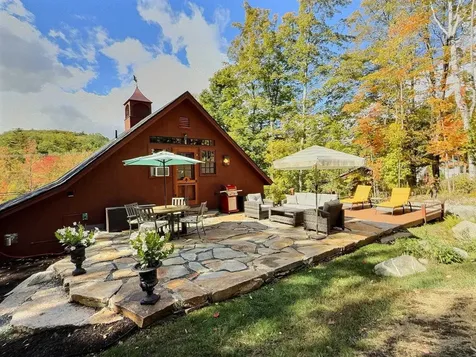 471 Edgemont Road Sunapee NH 03782