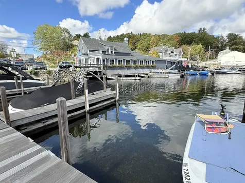 471 Edgemont Road Sunapee NH 03782