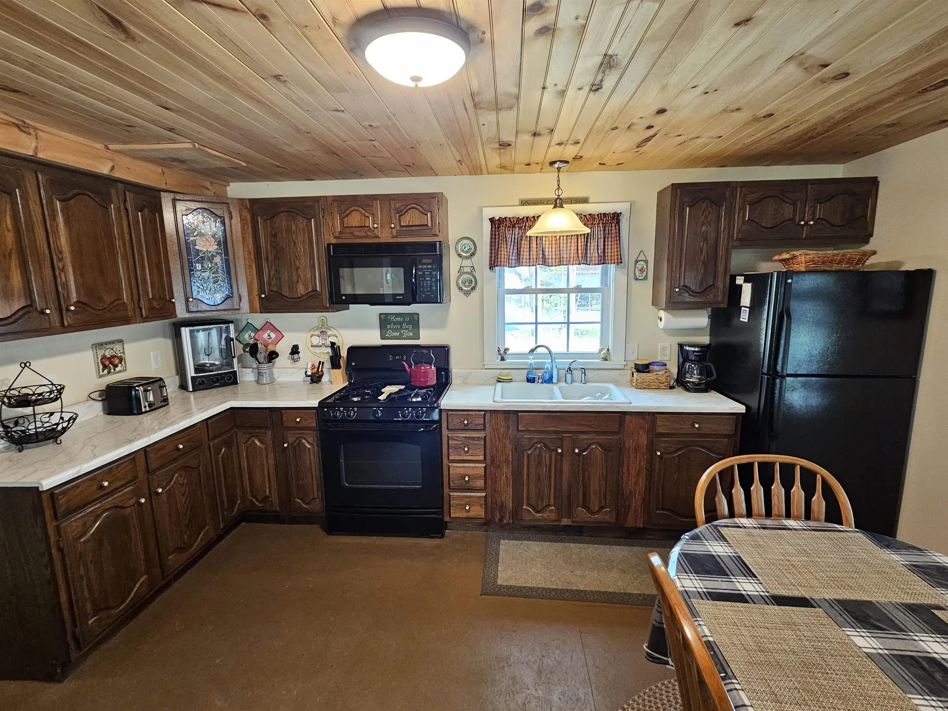48 Pine Hill Road Warren NH 03279