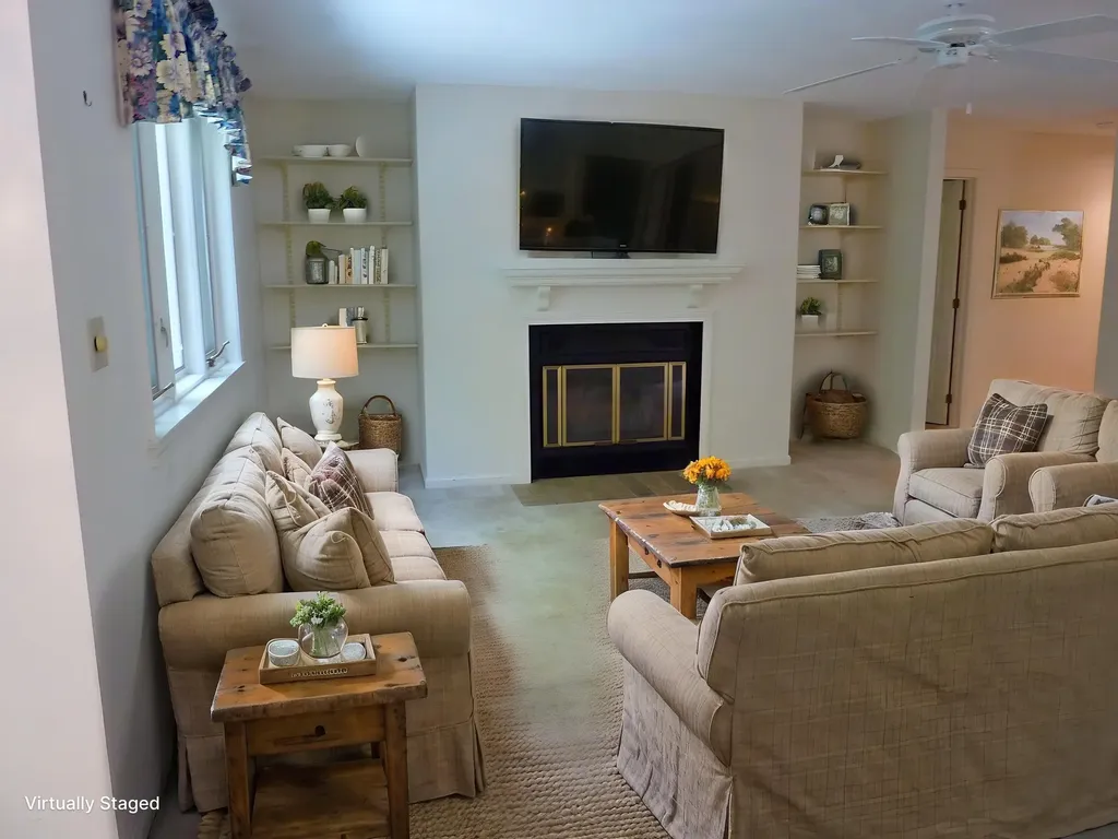 14 Dogwood Drive Nashua NH 03062