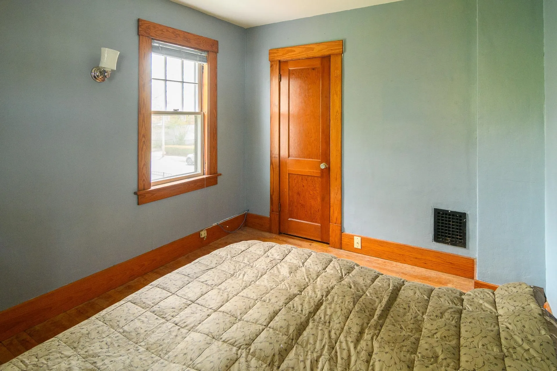117 Oak Grove Avenue Brattleboro VT 05301