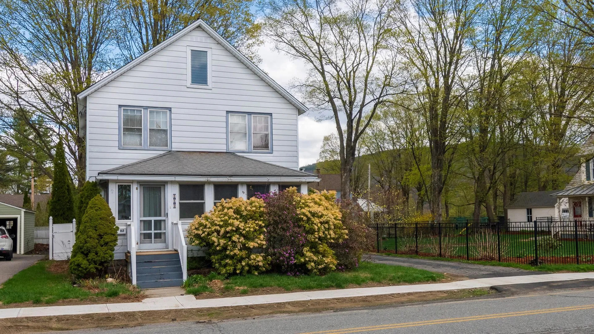117 Oak Grove Avenue Brattleboro VT 05301