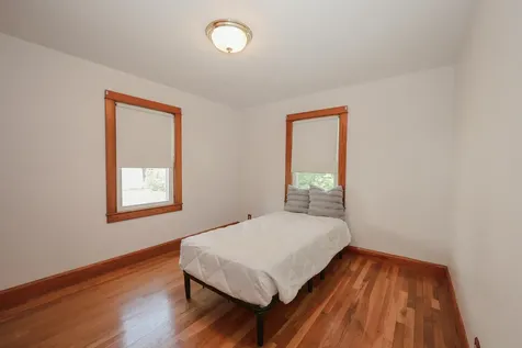 8 Burnham Avenue Nashua NH 03064