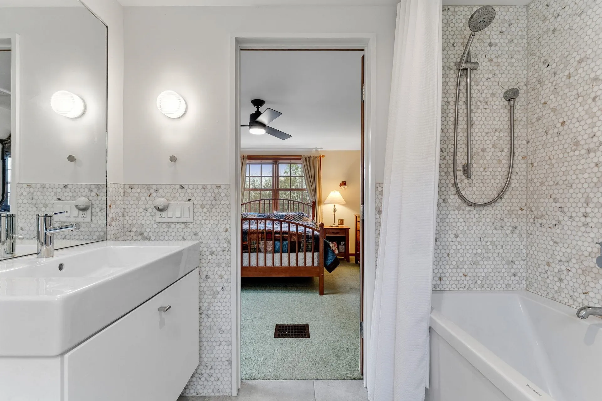 1641 West Hill Road Rochester VT 05767
