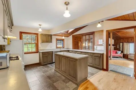 1641 West Hill Road Rochester VT 05767