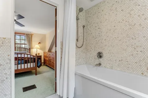 1641 West Hill Road Rochester VT 05767