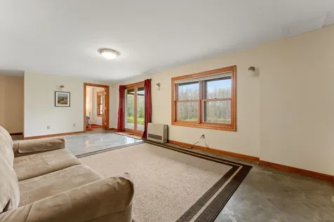 1641 West Hill Road Rochester VT 05767