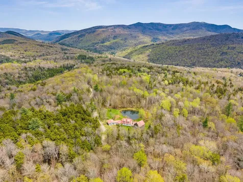 1641 West Hill Road Rochester VT 05767