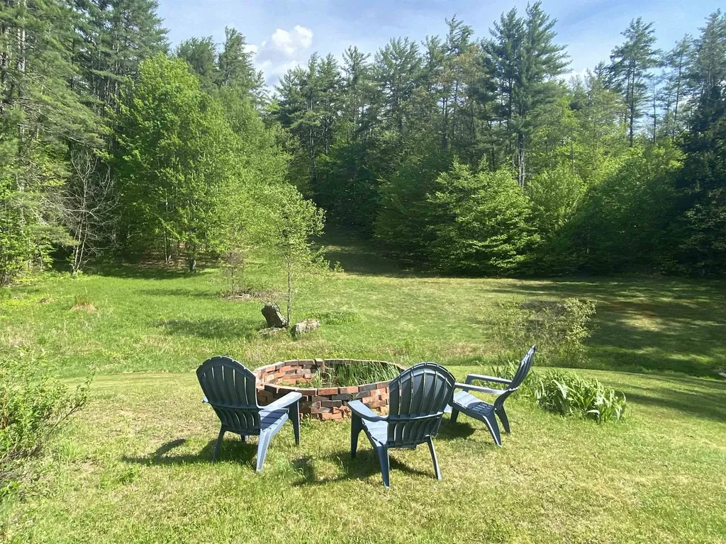 116 Teacher Road Jamaica VT 05343