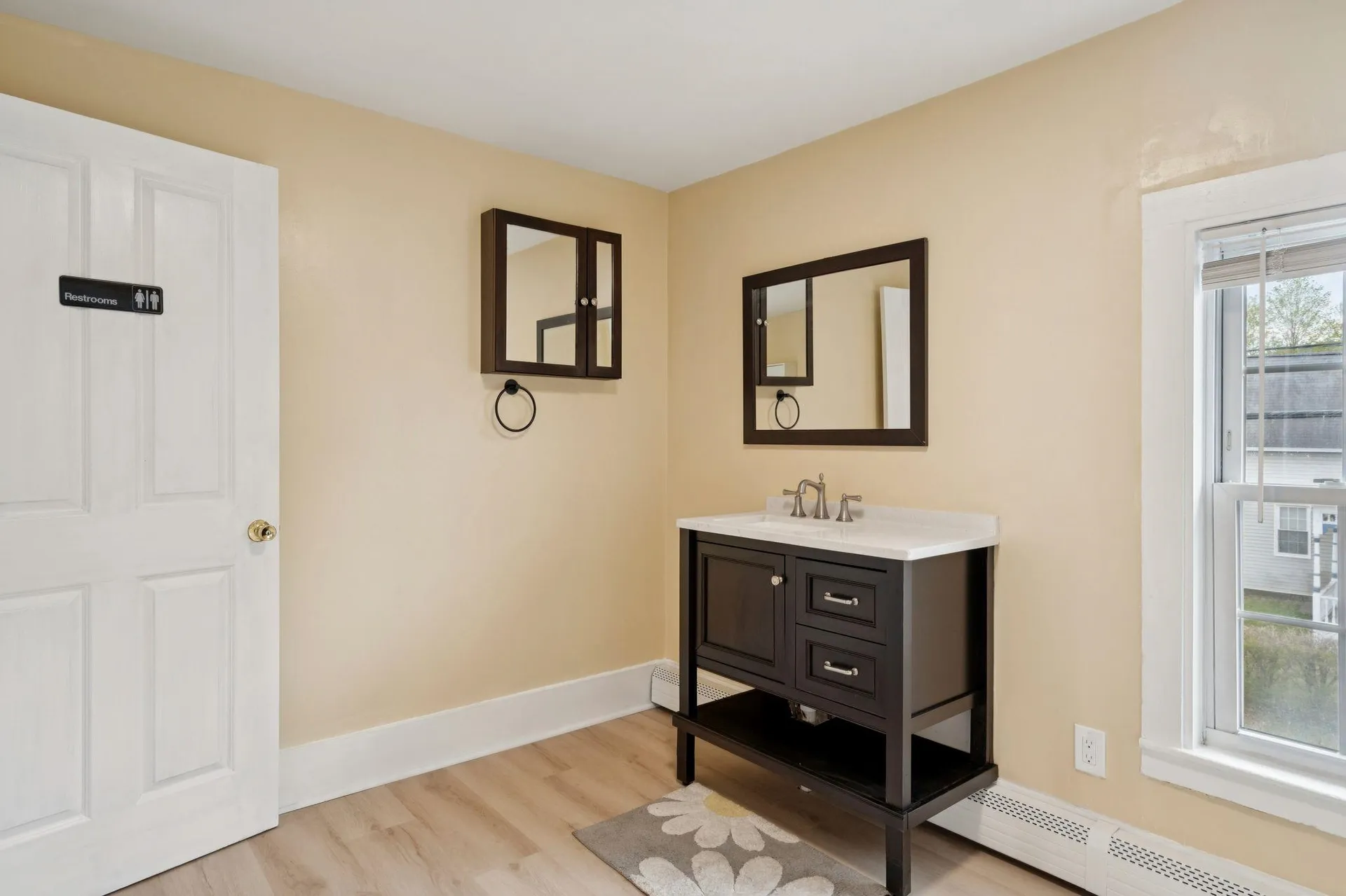 179 Pleasant Street Claremont NH 03743