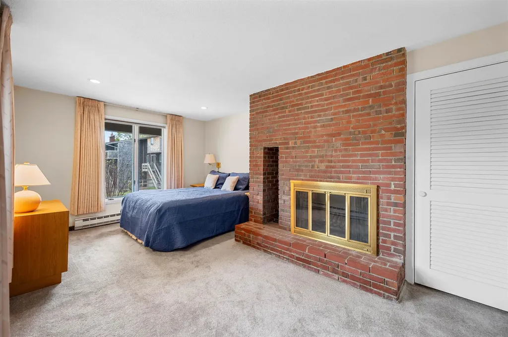 105 Forum Drive Warren VT 05674