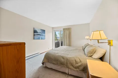 105 Forum Drive Warren VT 05674