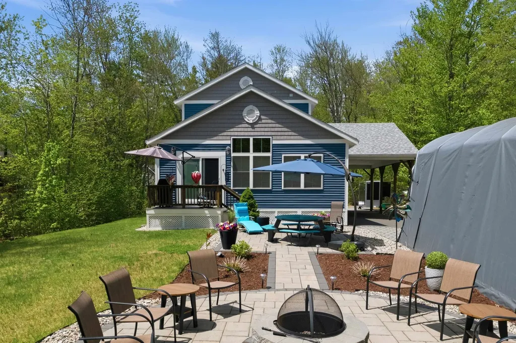 34 Mountain View Drive Moultonborough NH 03254