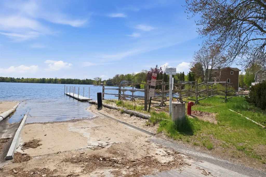 34 Mountain View Drive Moultonborough NH 03254