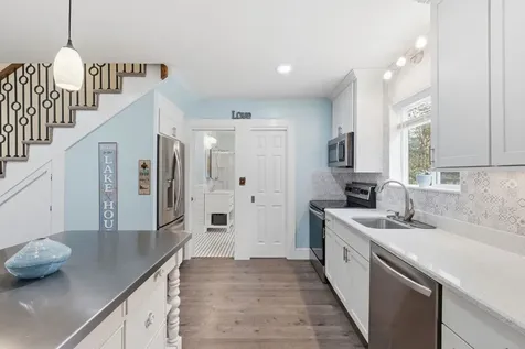 34 Mountain View Drive Moultonborough NH 03254