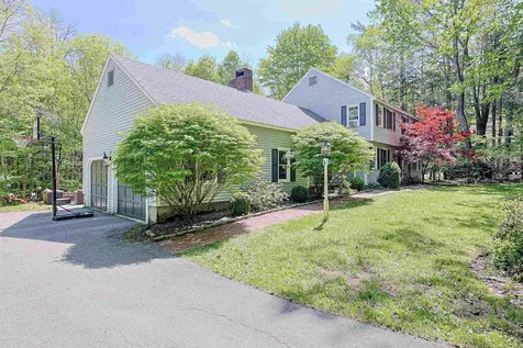 19 Winterberry Drive Amherst NH 03031