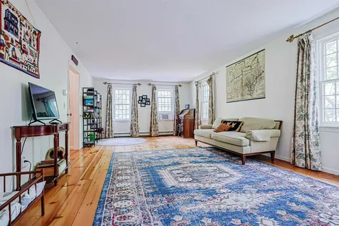 19 Winterberry Drive Amherst NH 03031