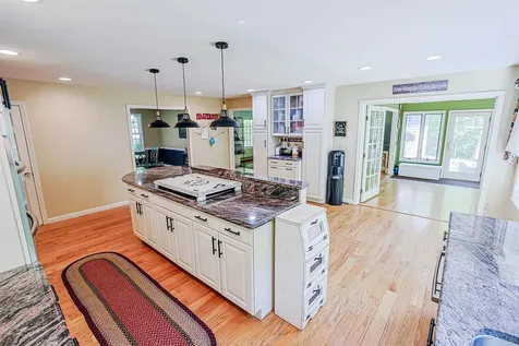 19 Winterberry Drive Amherst NH 03031