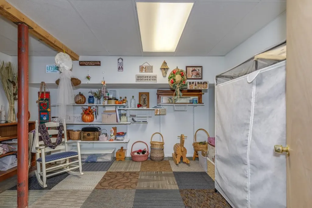 3 South Parrish Drive Londonderry NH 03053