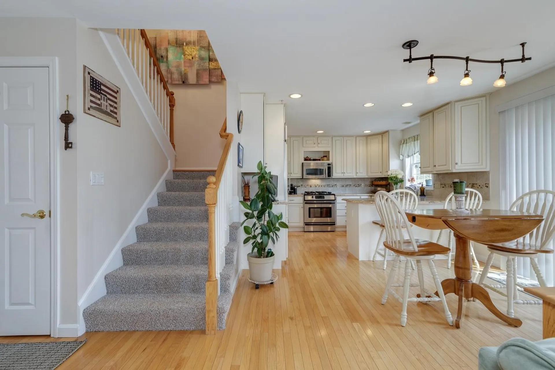 3 South Parrish Drive Londonderry NH 03053
