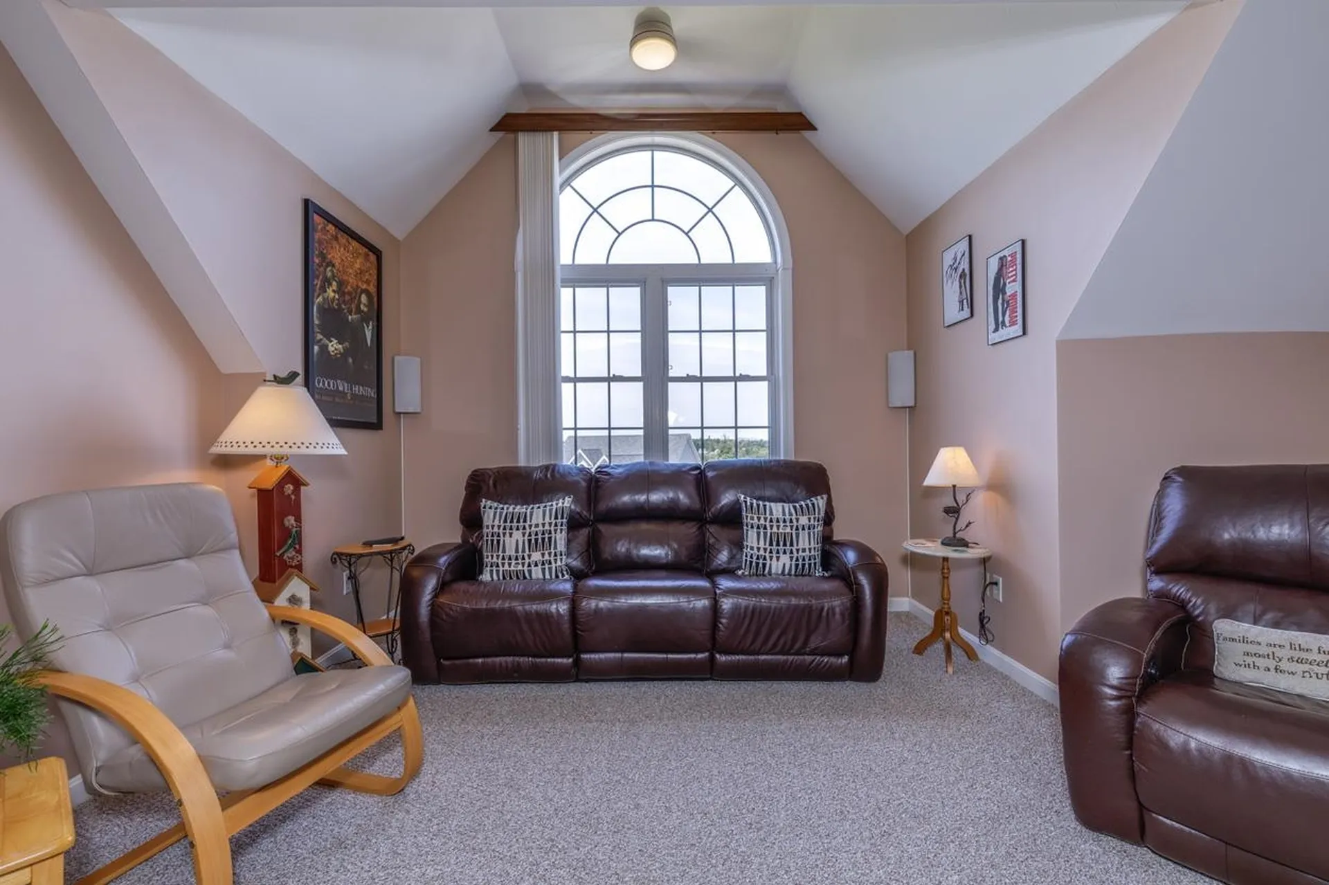 3 South Parrish Drive Londonderry NH 03053